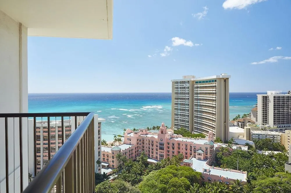 Waikiki Beachcomber by Outrigger Honolulu Hotel