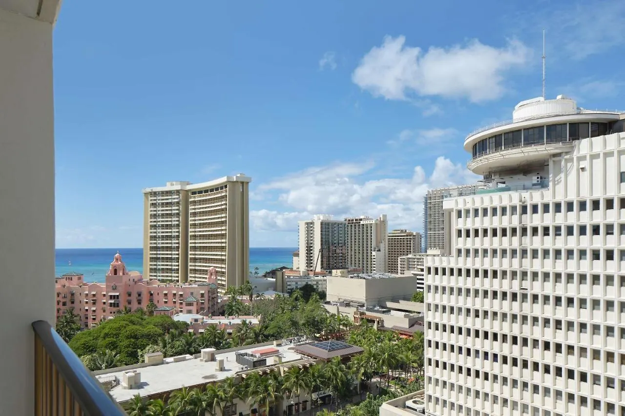 Waikiki Beachcomber by Outrigger Honolulu