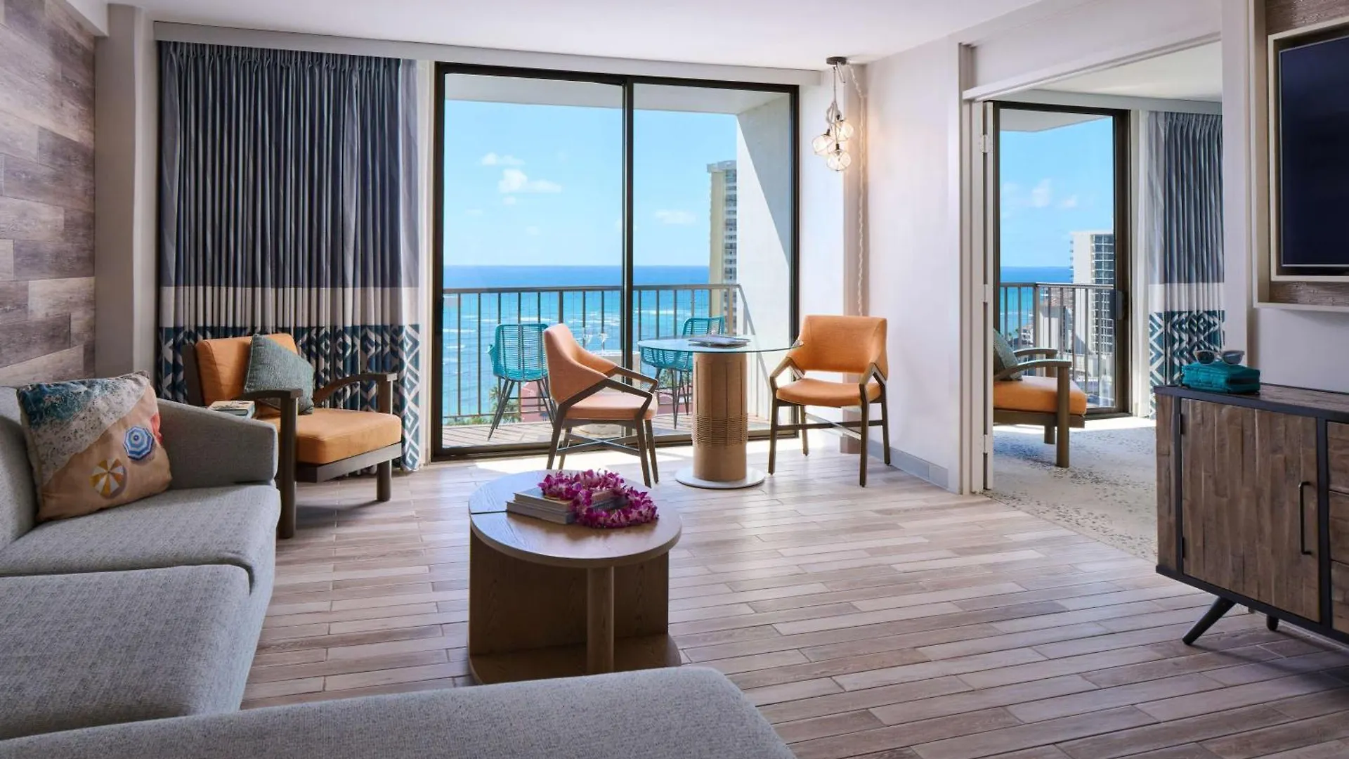 Waikiki Beachcomber by Outrigger Honolulu Hotel